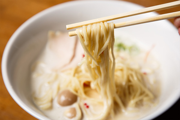 鳥白湯ラーメン